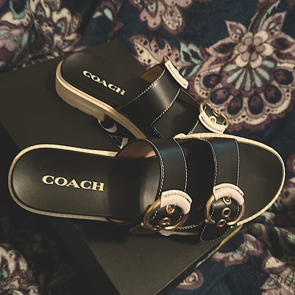 Coach Piper platform sandal